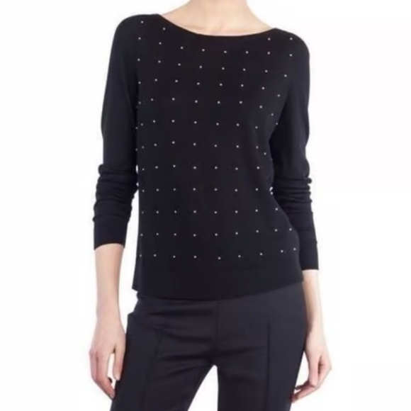 Closet sale! Like any item and receive discount plus discount shipping! - Picture 10 of 11